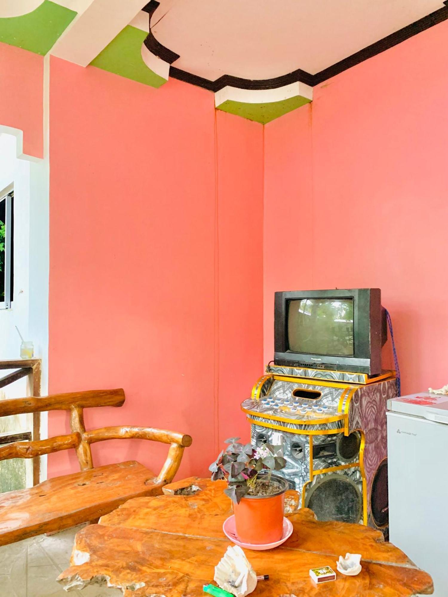 Masayay Homestay Starlink And Generator Santa Monica  Екстер'єр фото