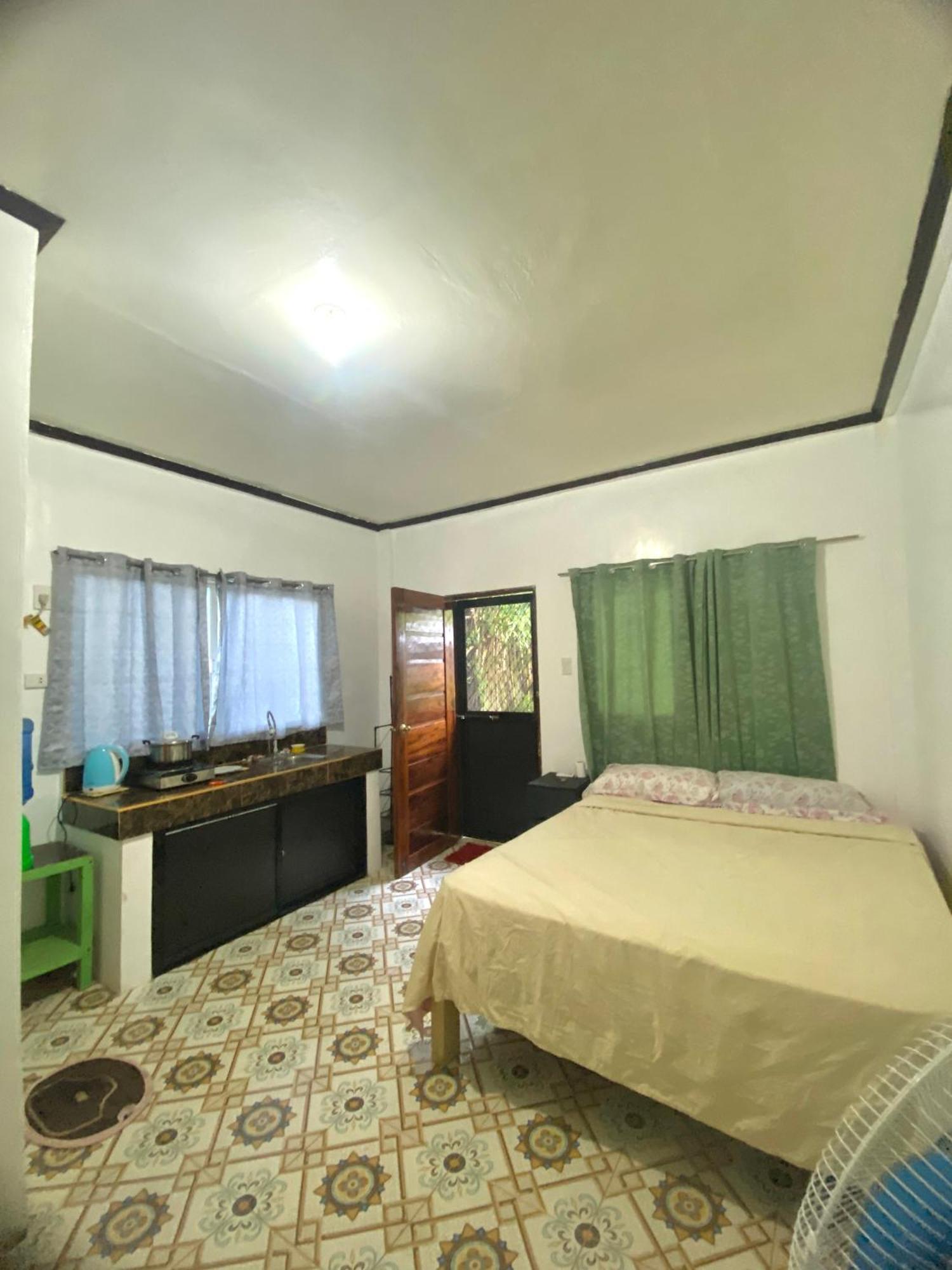 Masayay Homestay Starlink And Generator Santa Monica  Екстер'єр фото