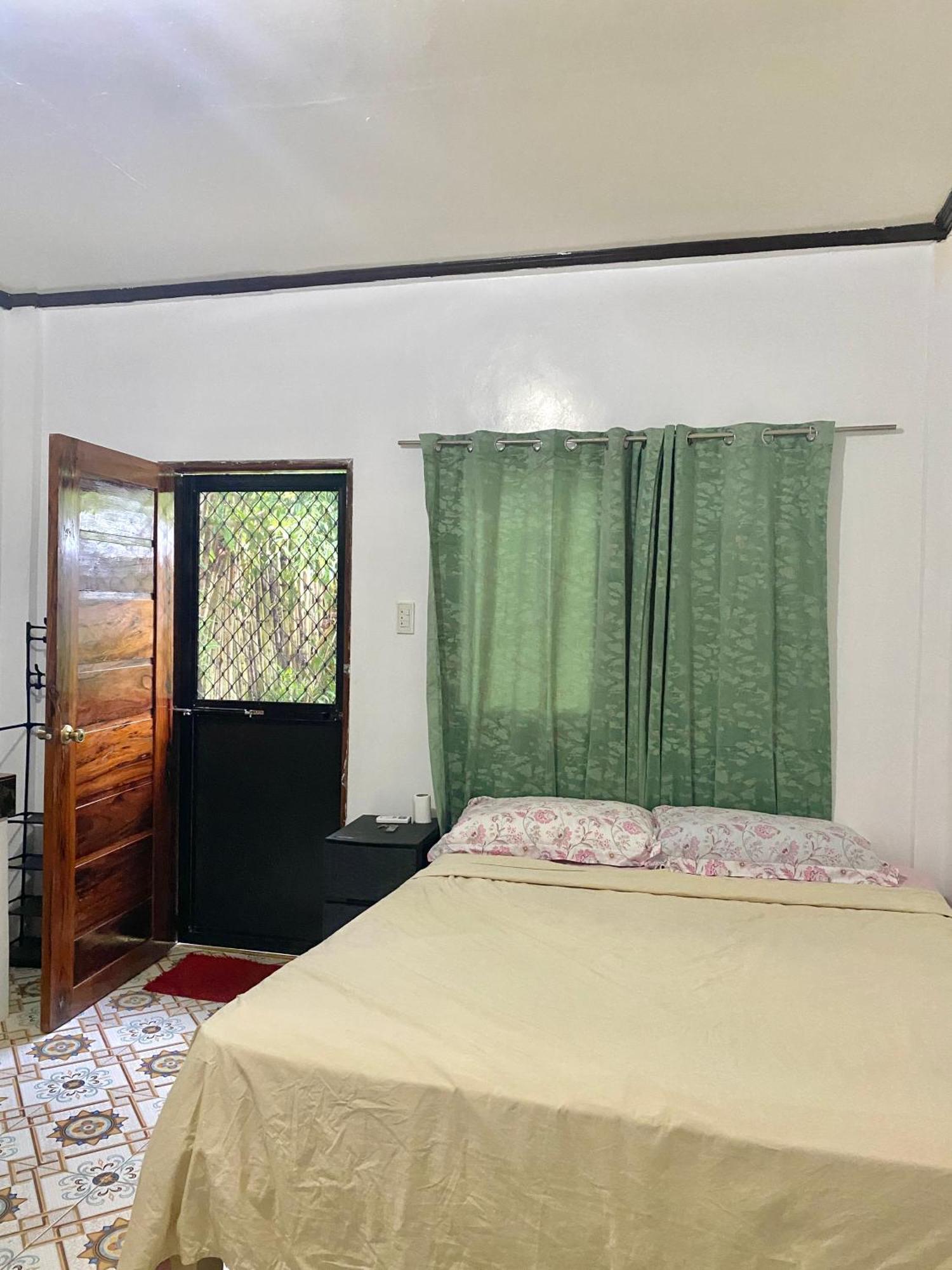 Masayay Homestay Starlink And Generator Santa Monica  Екстер'єр фото